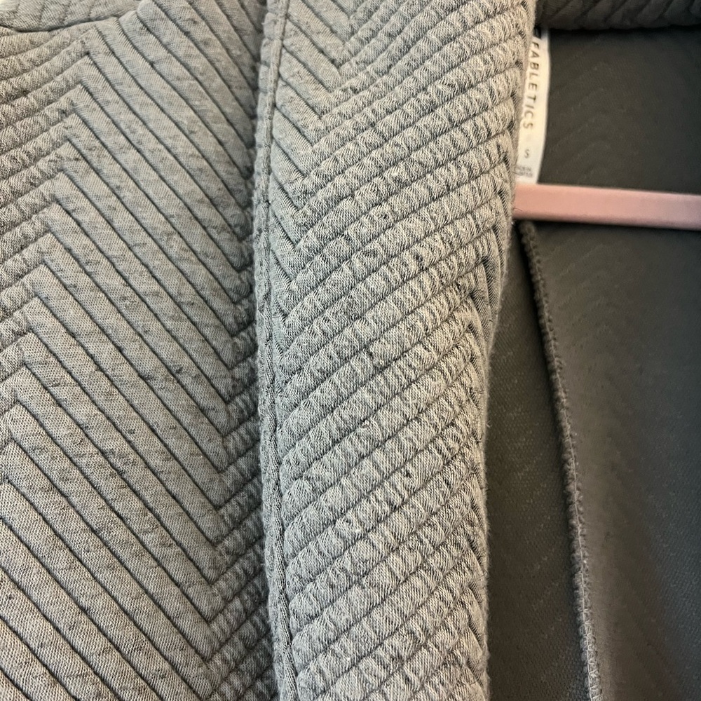 Fabletics Jacket - Picture 4 of 4
